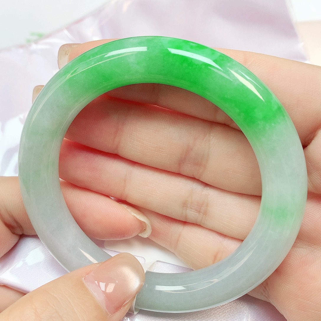 未镶嵌手镯翡翠抖音056