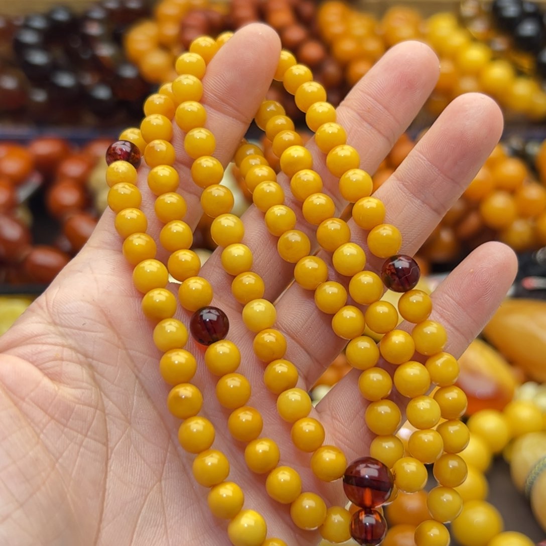 琥珀珠宝奇石未镶嵌