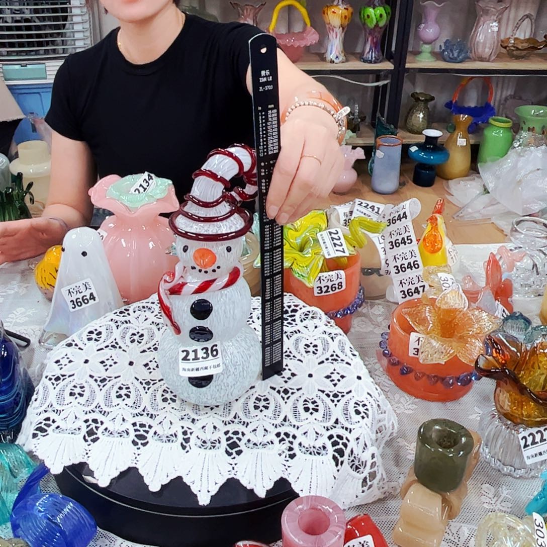 2136 家悦琉璃工艺品