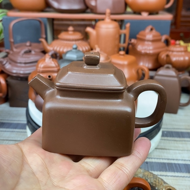 紫砂茶壶四方德钟130CC原矿文革老紫泥特价