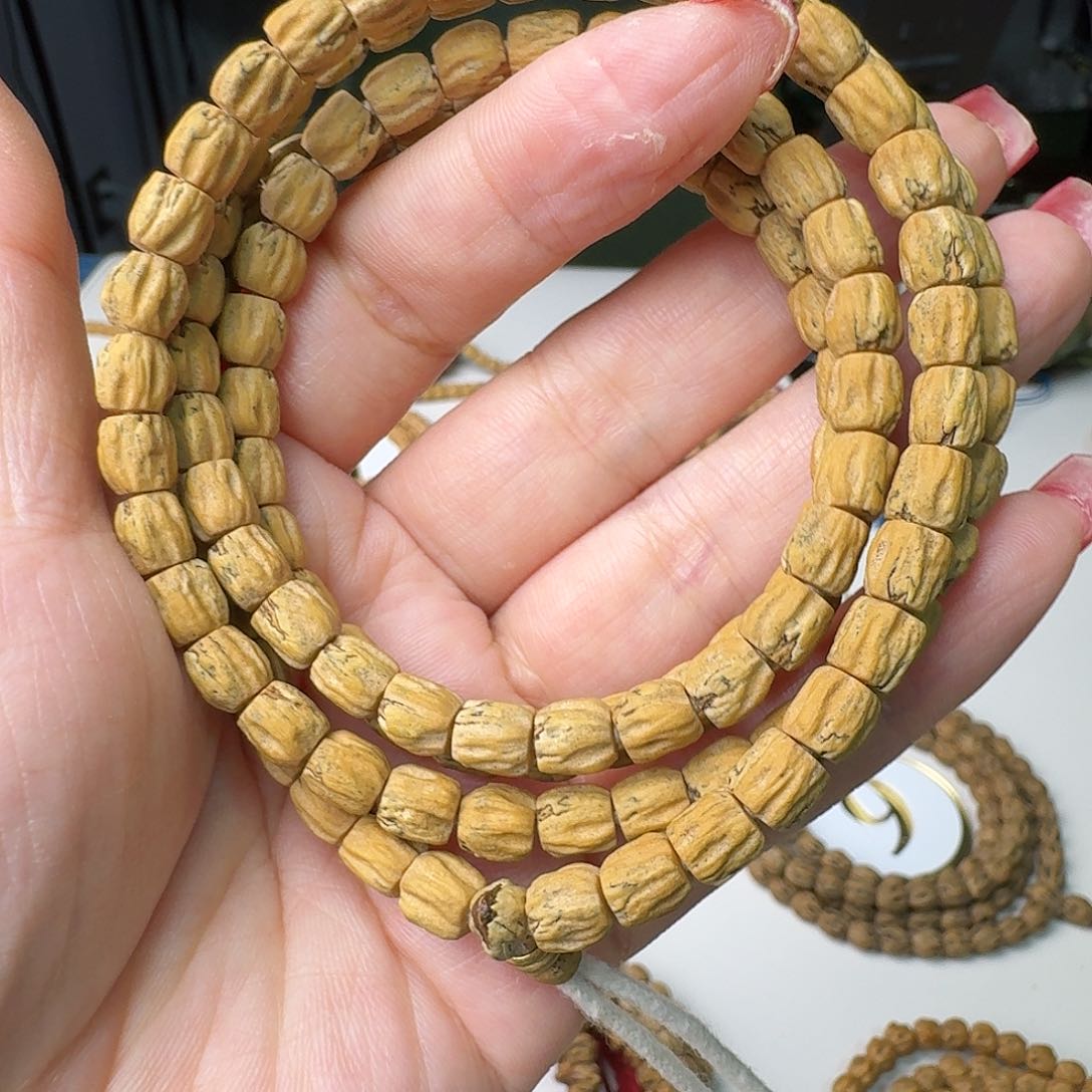 柏香籽/百香籽吊坠难**涂