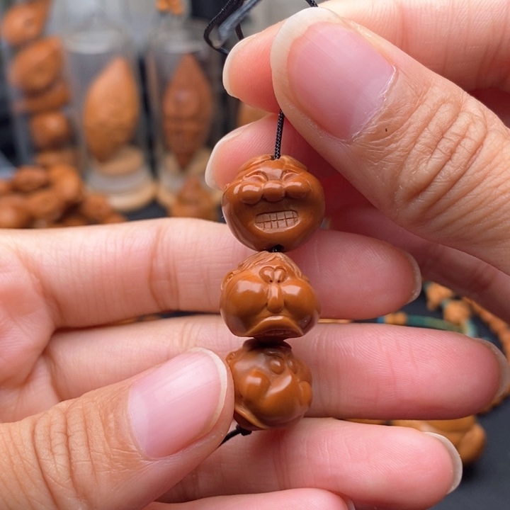 祝***子吊坠橄榄核小怪核3