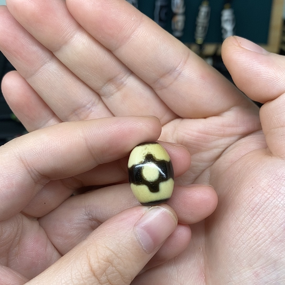 玛瑙/玉髓（覆膜）未镶嵌颈饰