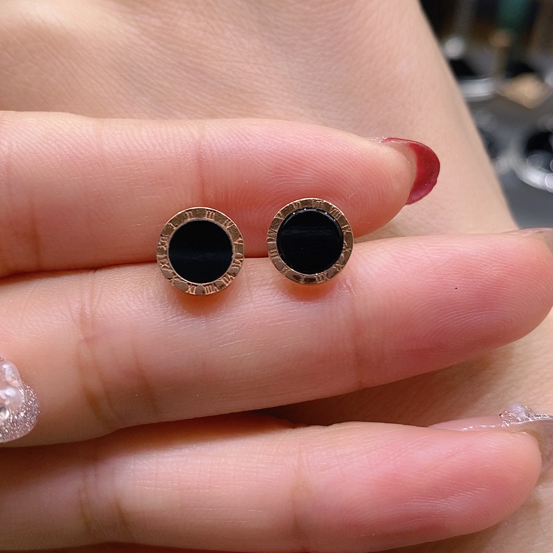 翡翠耳饰18K金镶嵌耳饰