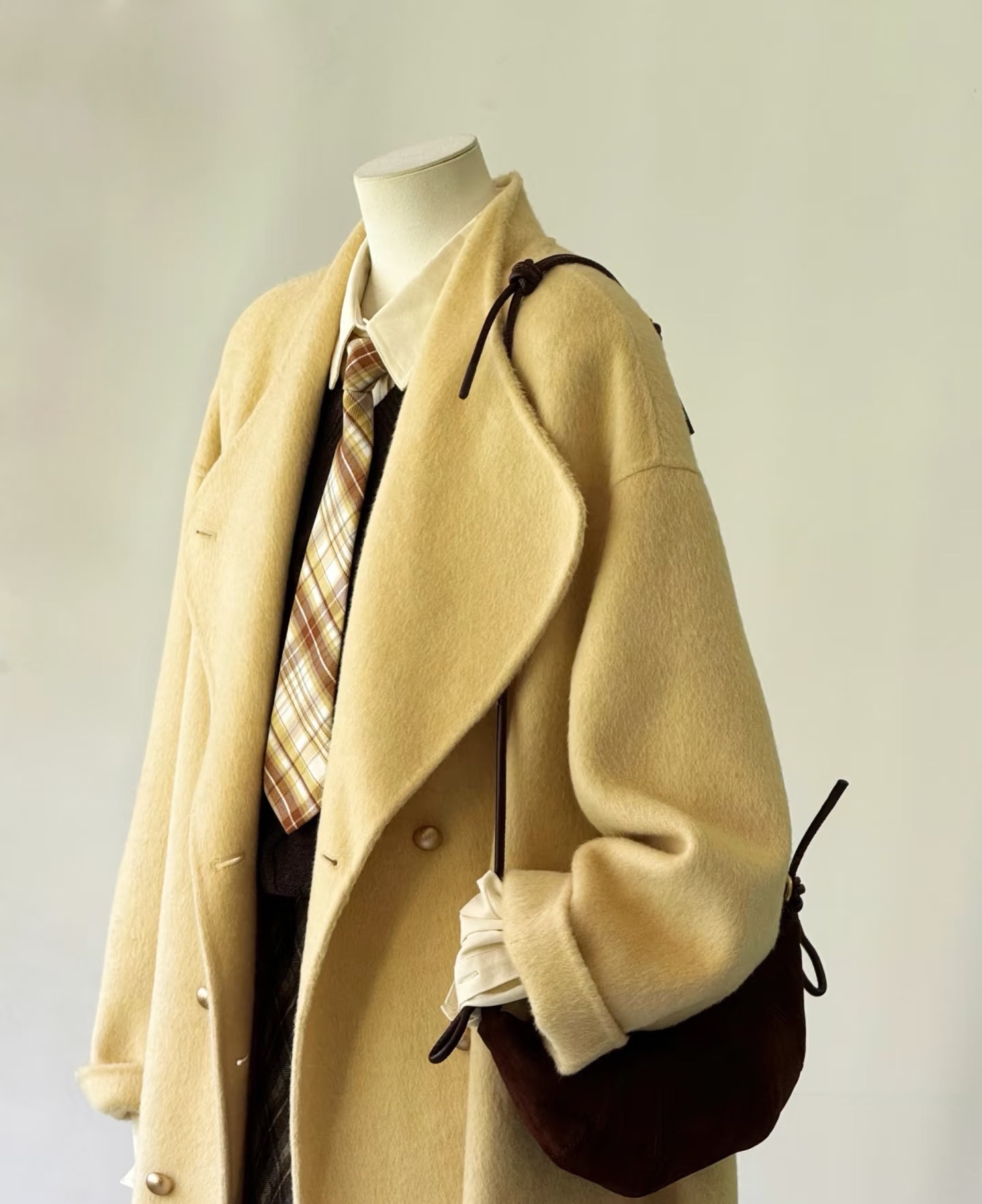 小哈维古着牛角扣大衣气质短款时尚羊绒宽松毛呢双面呢秋冬