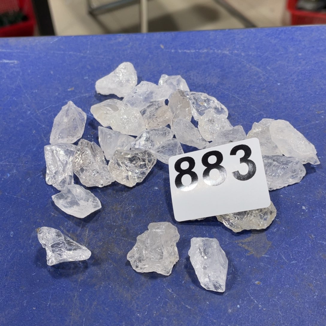 刀***耳大型摆件（非配饰）水晶未镶嵌100克883