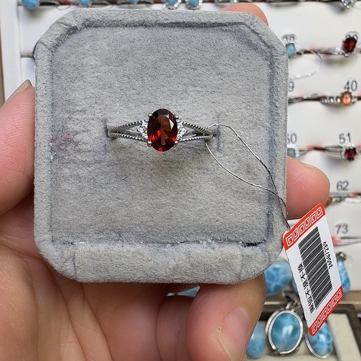 水晶银S925镶嵌戒指