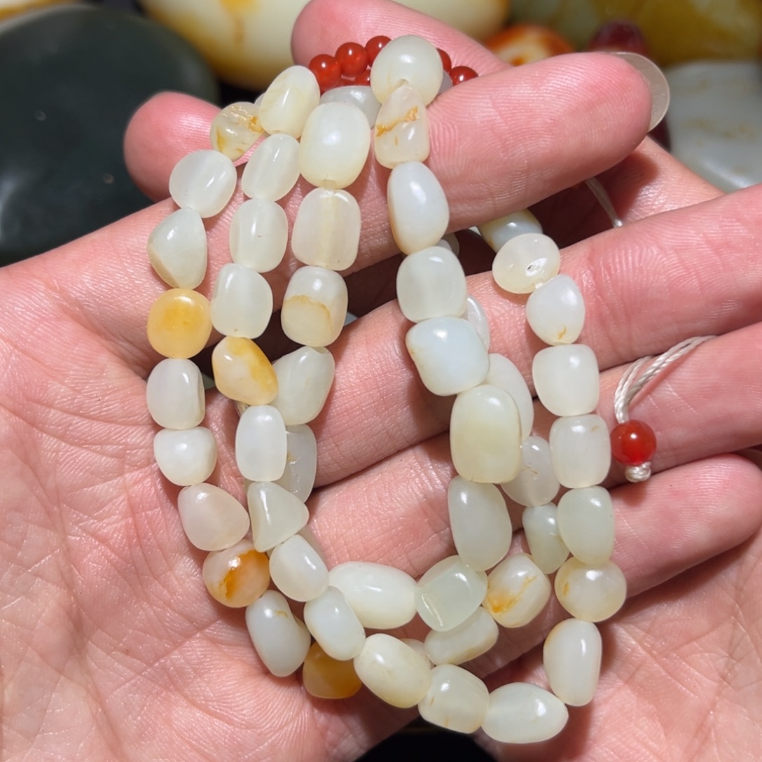 和田玉未镶嵌珠宝奇石