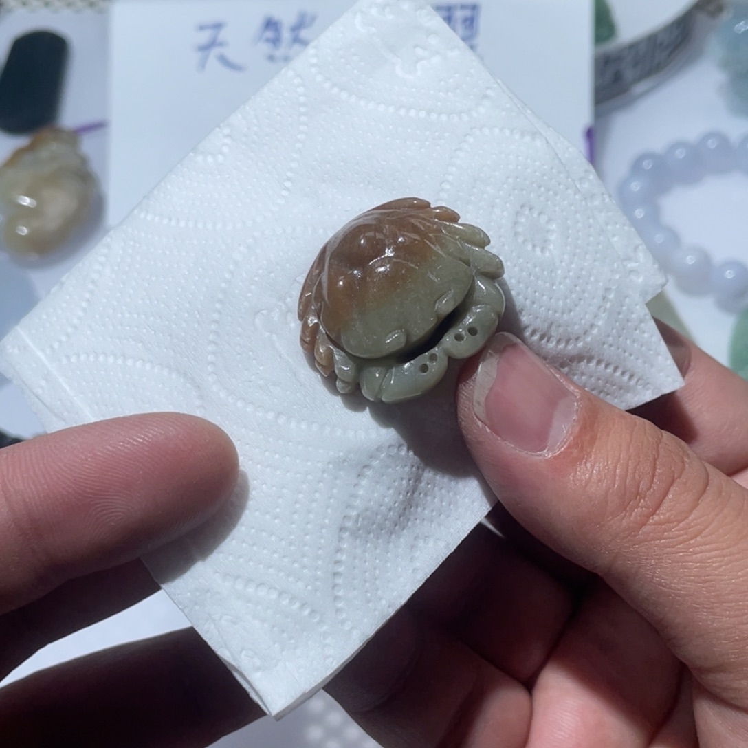 翡翠颈饰未镶嵌天然