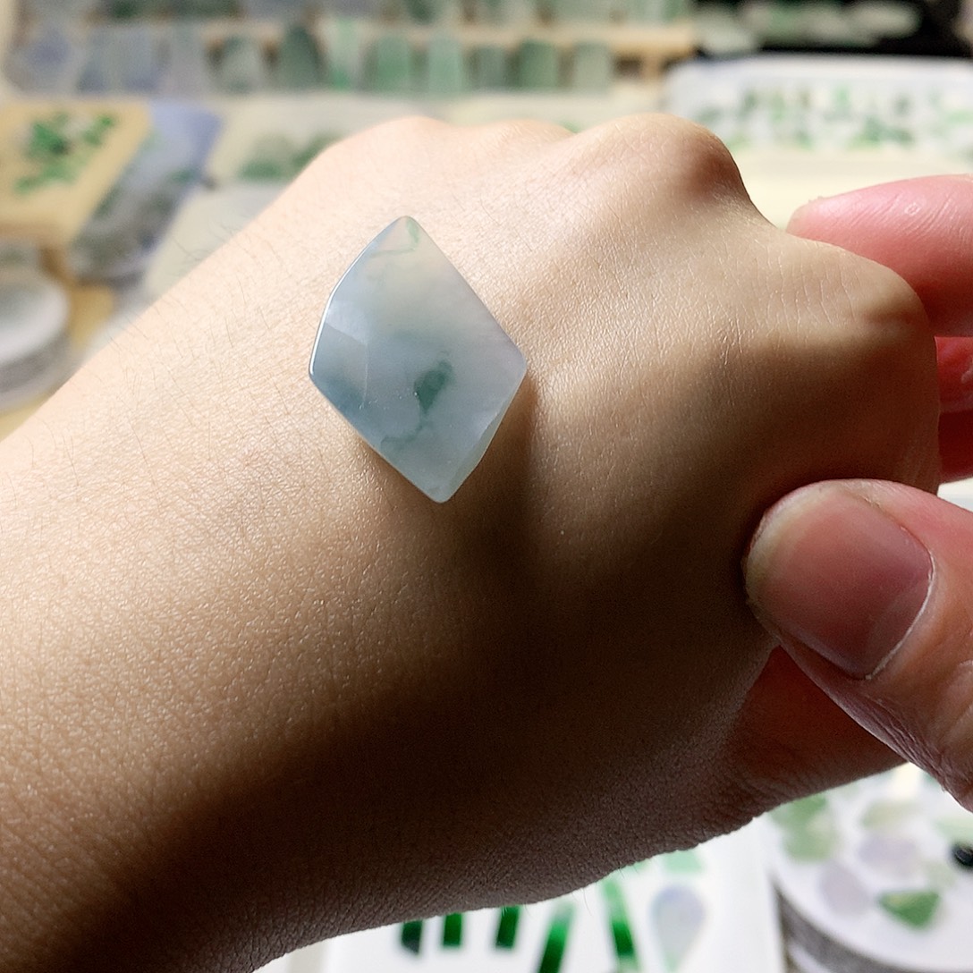 定制翡翠未镶嵌定制不包工