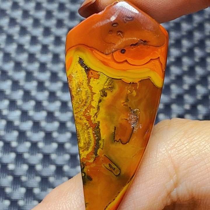 玛瑙/玉髓颈饰未镶嵌骑**箭