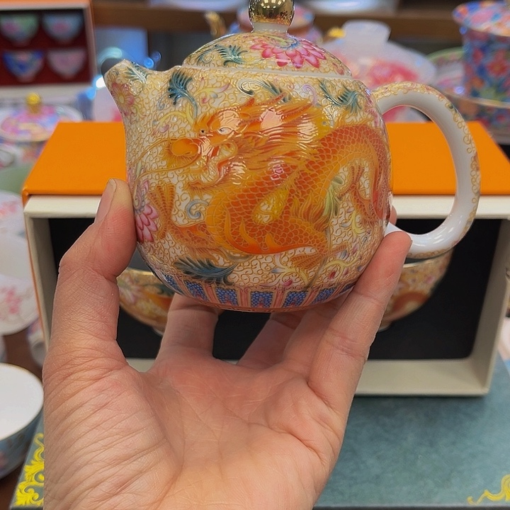 段泥茶杯吧啦吧啦的