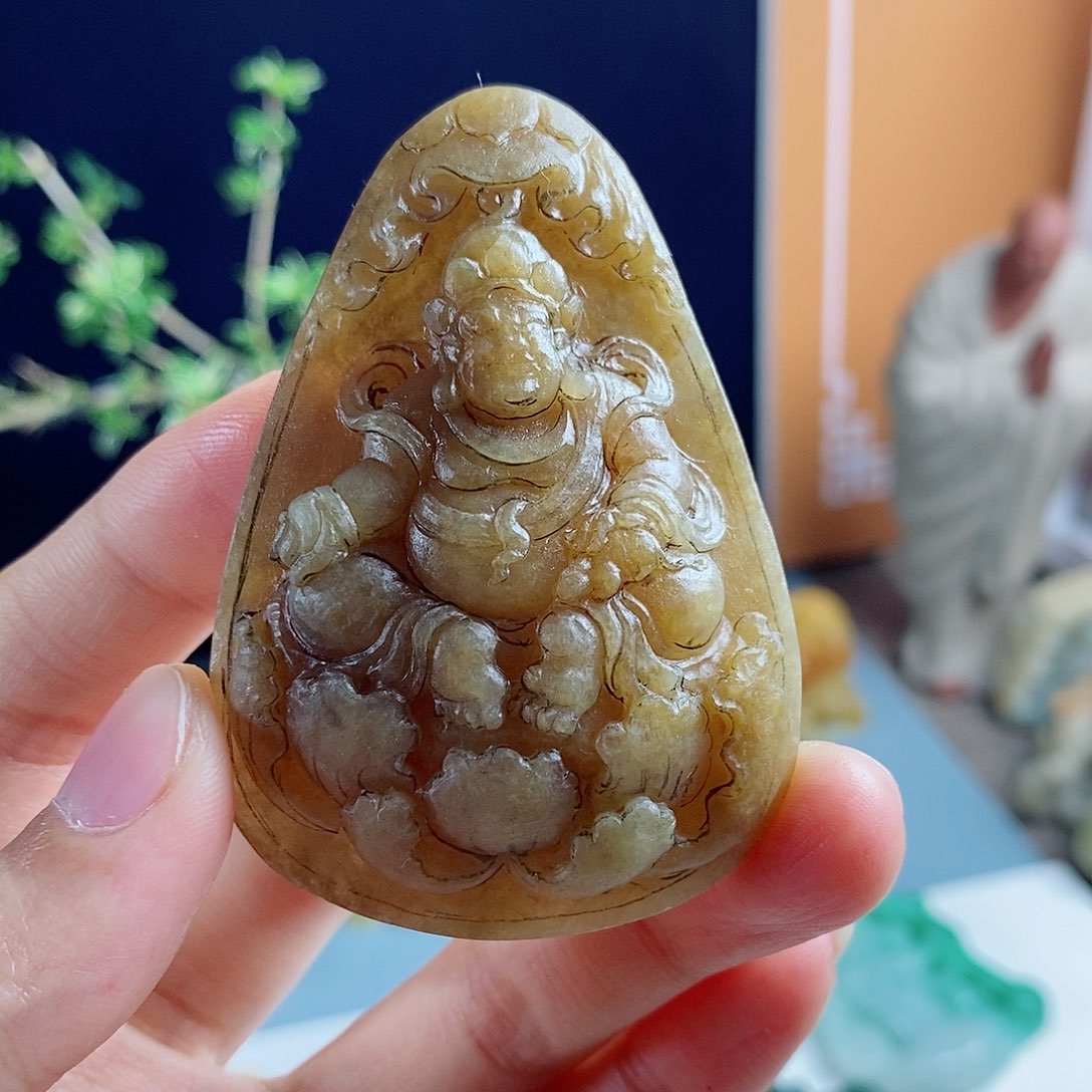 定制翡翠未镶嵌天然a货翡翠黄财神