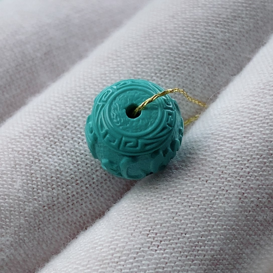 绿松石配饰未镶嵌