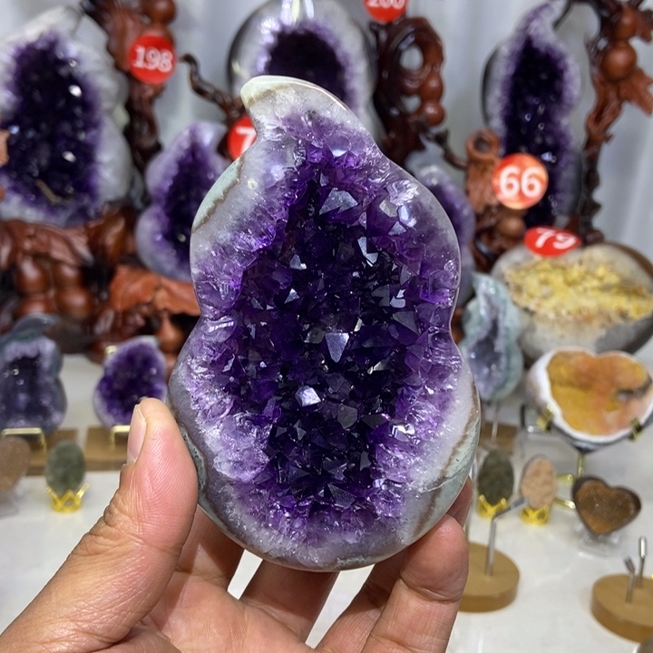 紫晶大型摆件（非配饰）未镶嵌