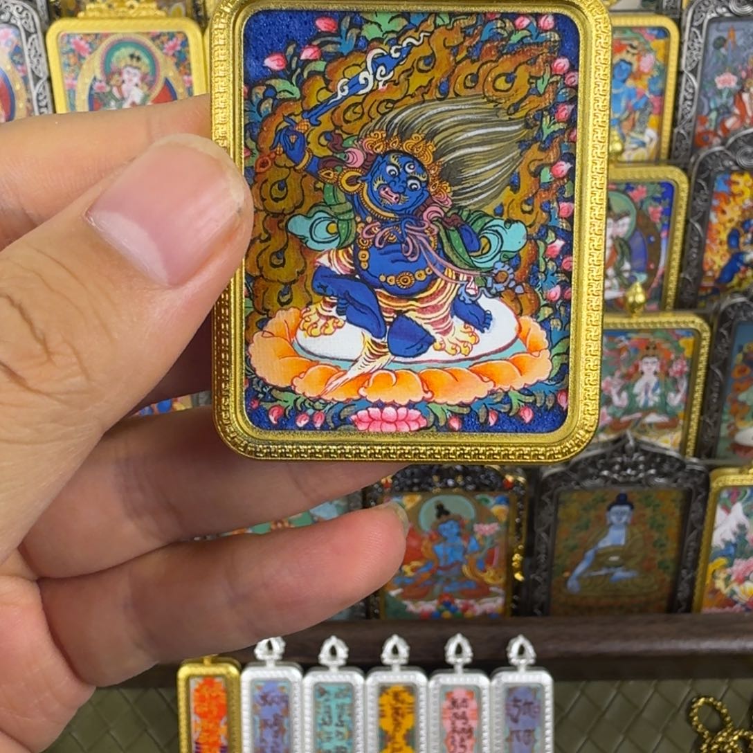 吊坠纯手绘不动明王唐卡