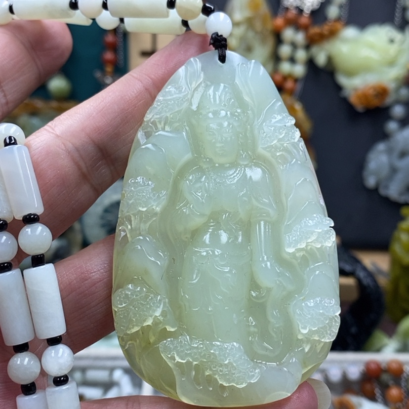 【闪购商品】蛇纹石玉吊坠未镶嵌