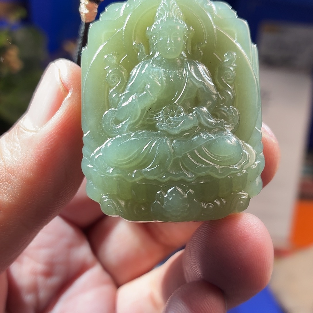 和田玉（糖玉）未镶嵌颈饰