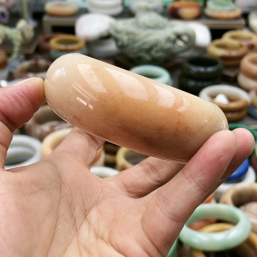 【闪购商品】石英质玉手镯未镶嵌