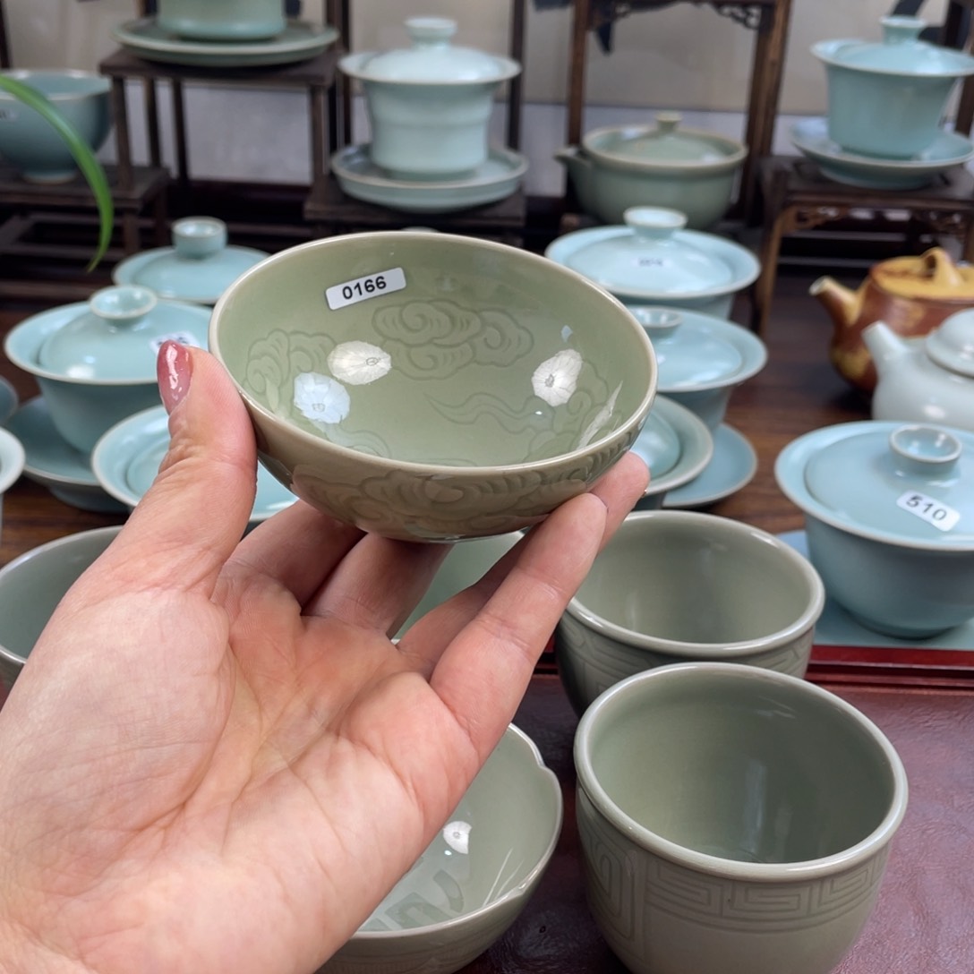 署****。微瑕0166…………………………微瑕m