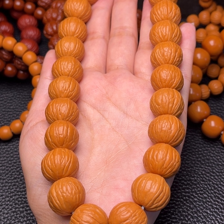 猴头核桃吊坠聚宝盆手持17