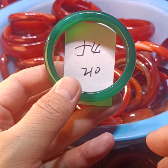 玛瑙/玉髓未镶嵌手镯