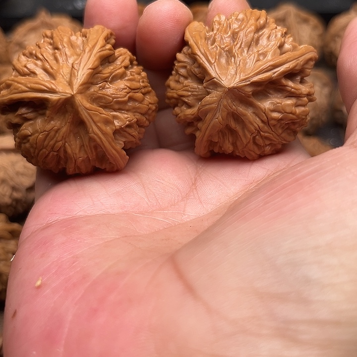 文玩核桃吊坠你们都在