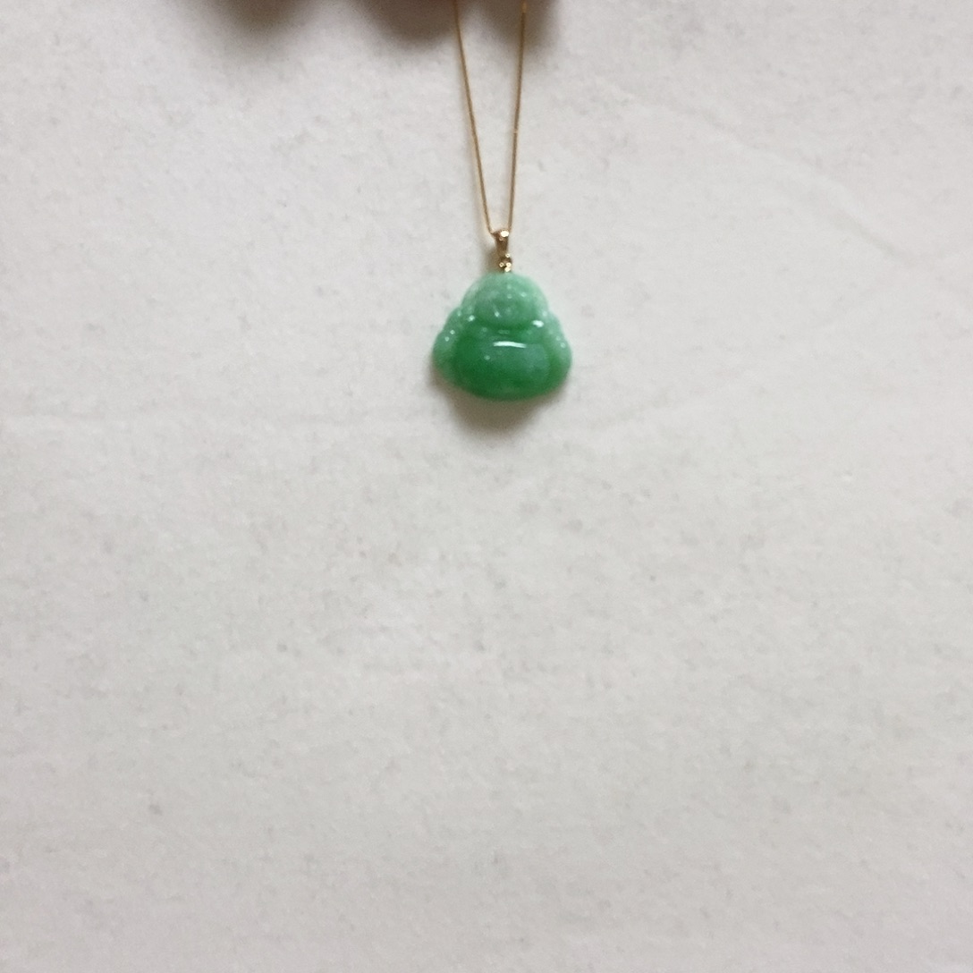 翡翠颈饰18K金镶嵌简单