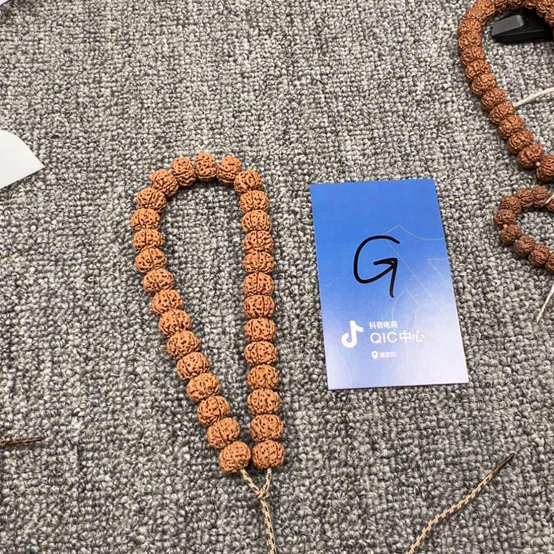 吊坠金刚菩提梅花➕刷子手套