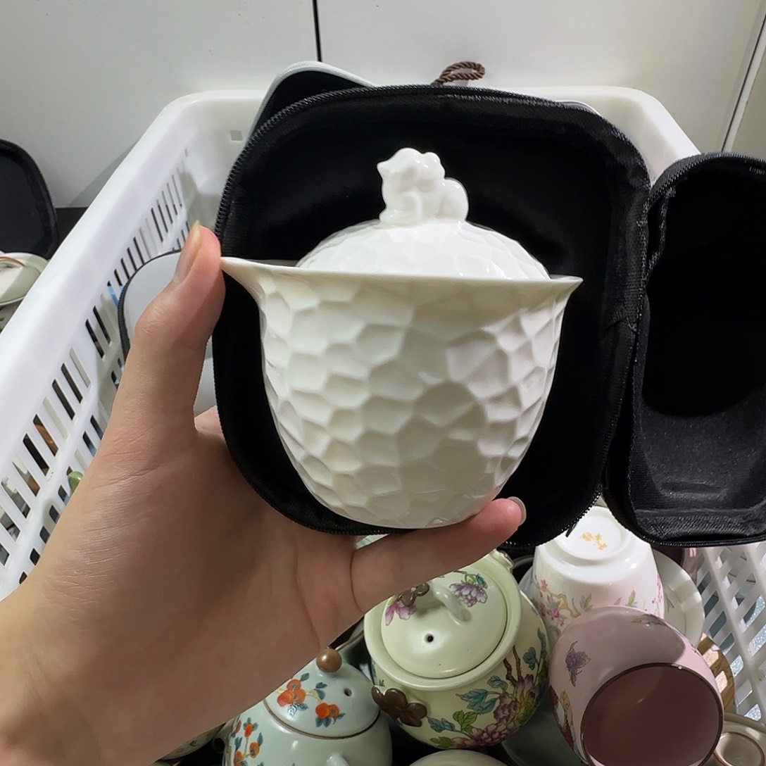 瓷片羊脂玉锤纹快客一壶两杯套装