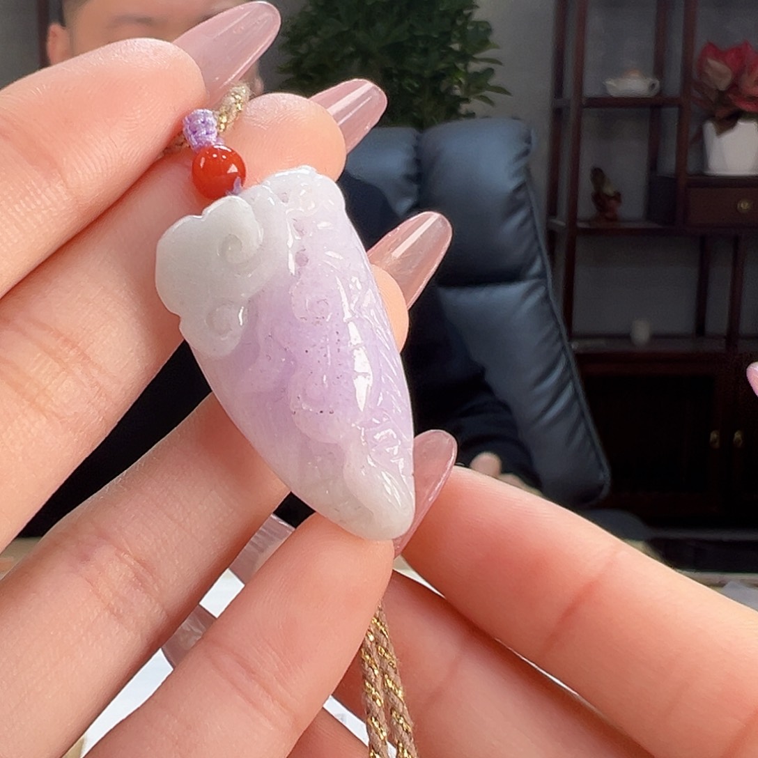 翡翠颈饰未镶嵌吊坠