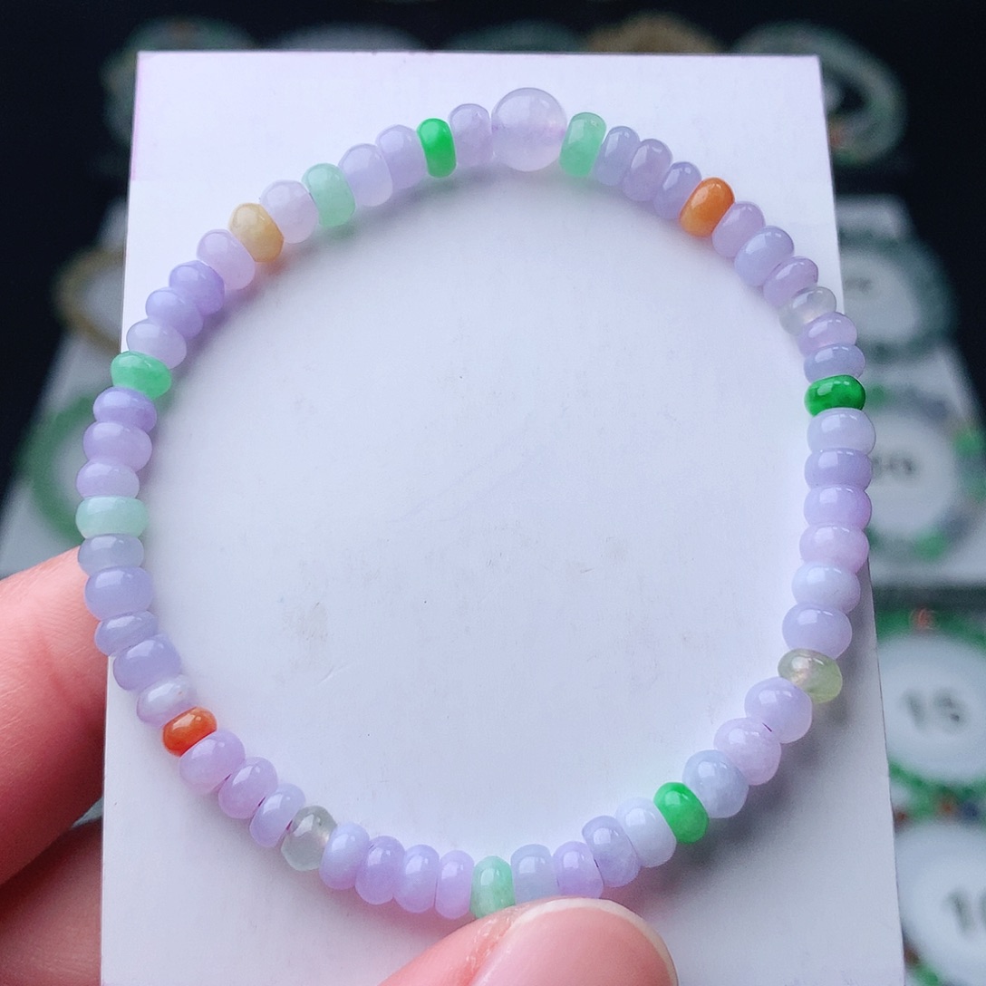 翡翠手串未镶嵌翡翠