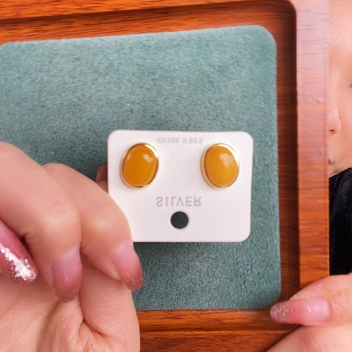 蜜蜡银S925镶嵌耳饰耳钉