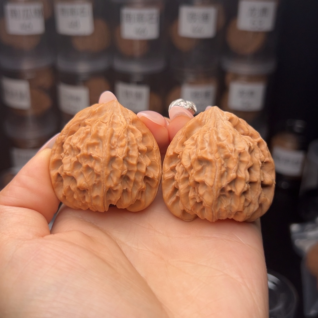 文玩核桃吊坠娴**乐龙门涧