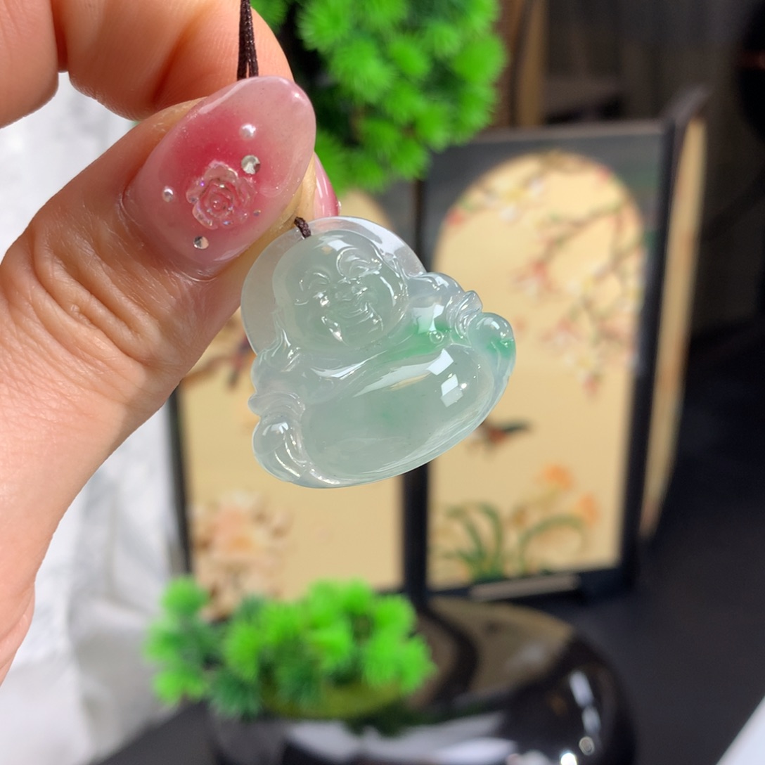 翡翠颈饰未镶嵌J***?冰晴水飘花佛卡28.6×30×6.3