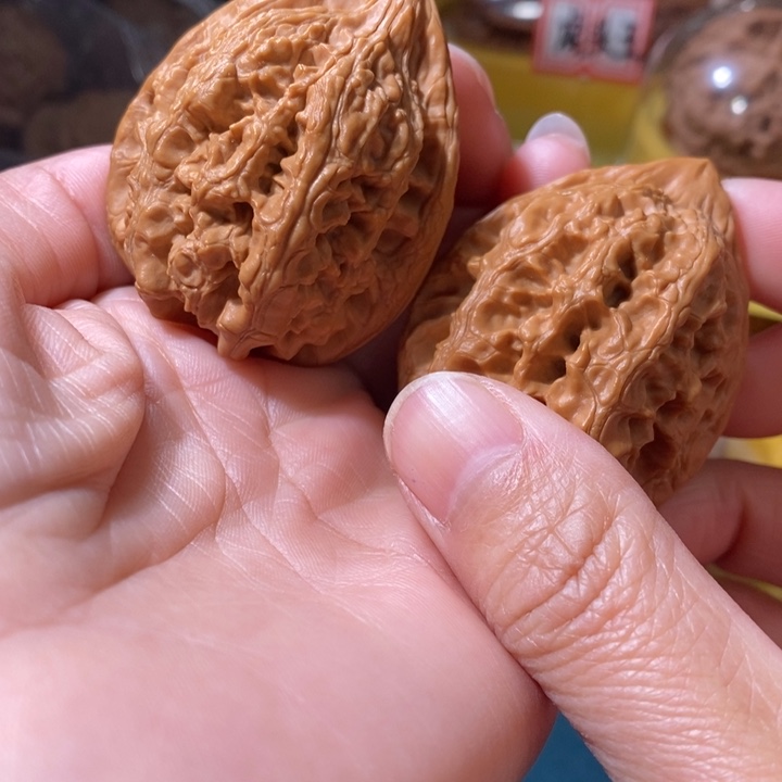 文玩核桃吊坠大沽石