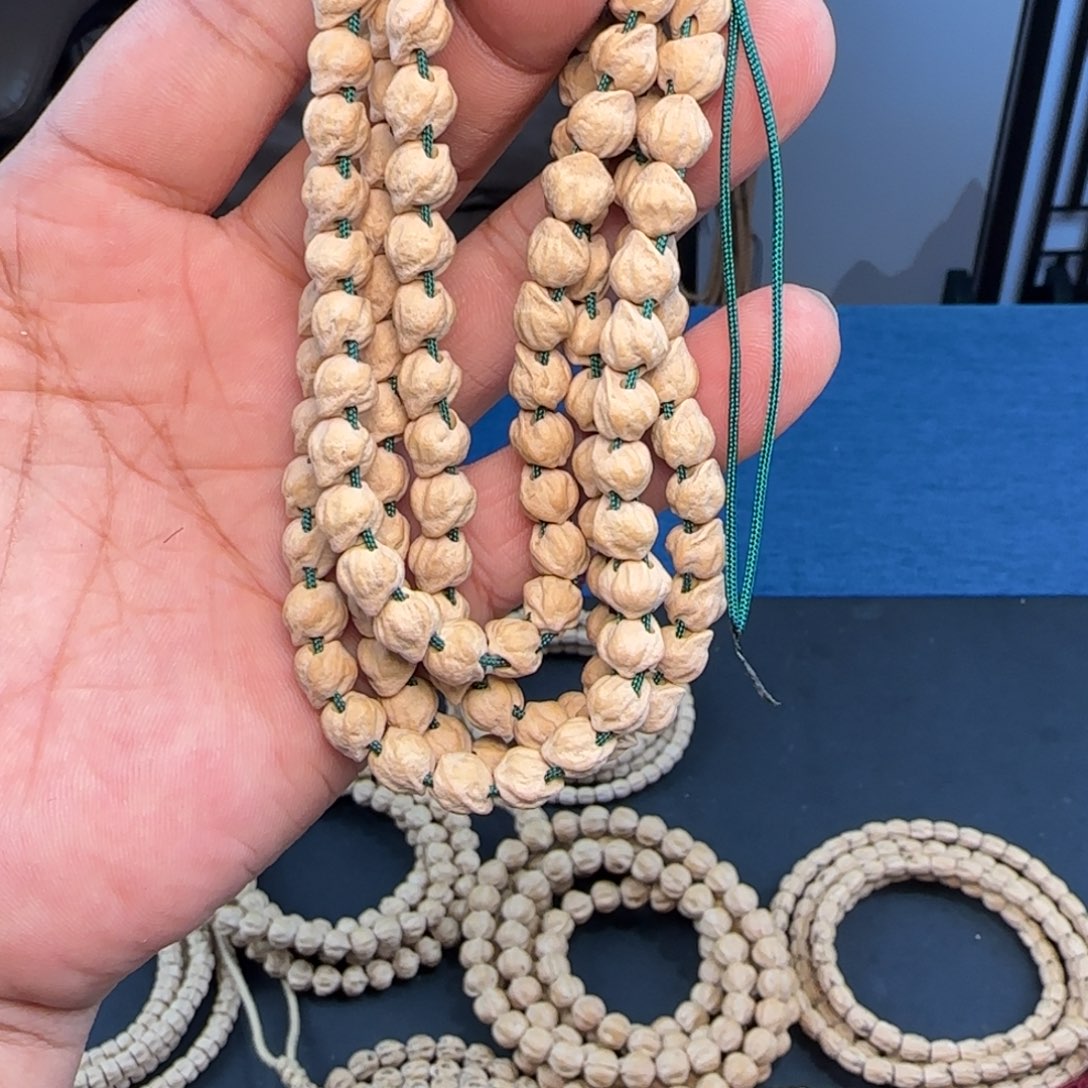 柏香籽/百香籽吊坠