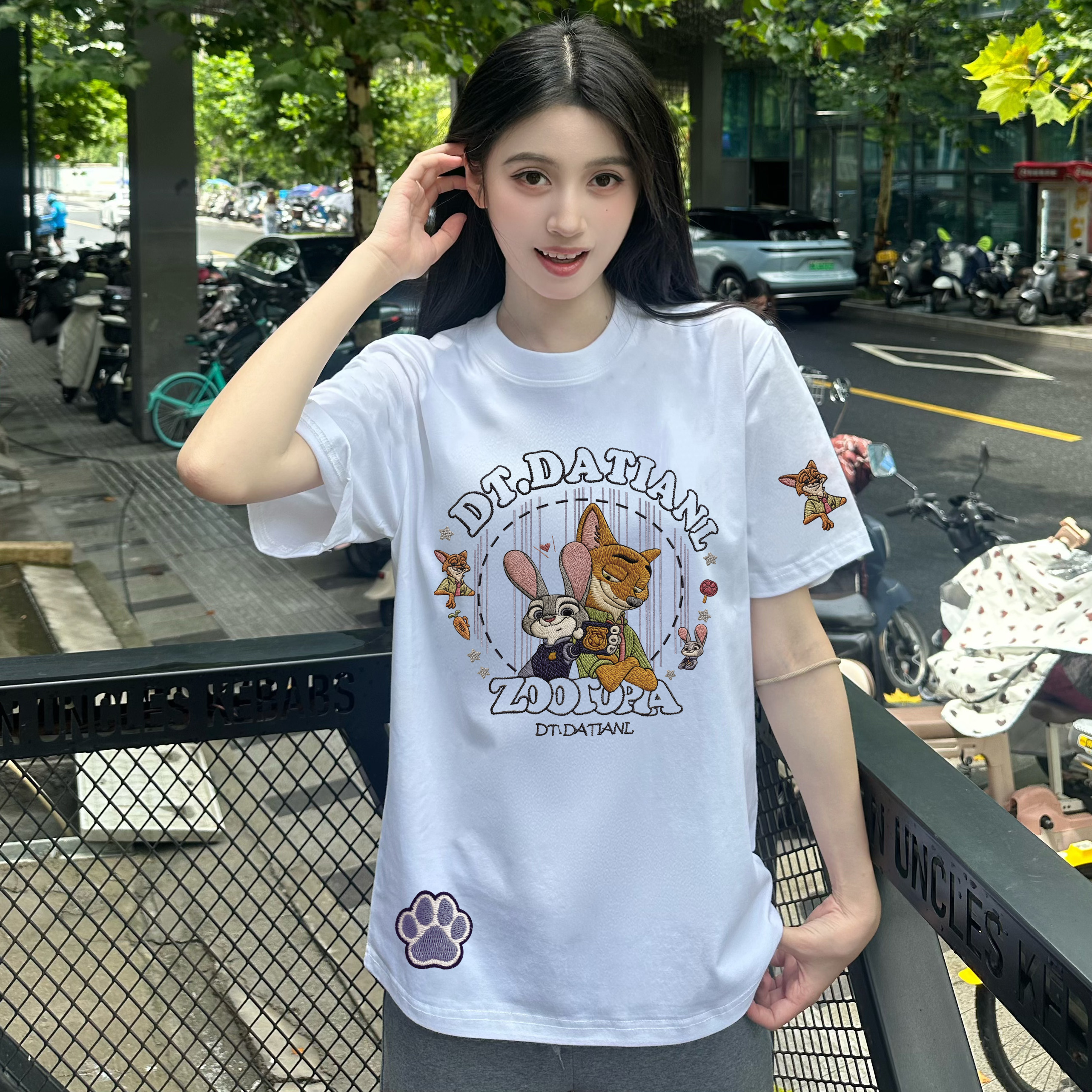 时尚宽松型卡通短袖夏季T恤几何图案印花常规纯棉休闲百搭情侣ins