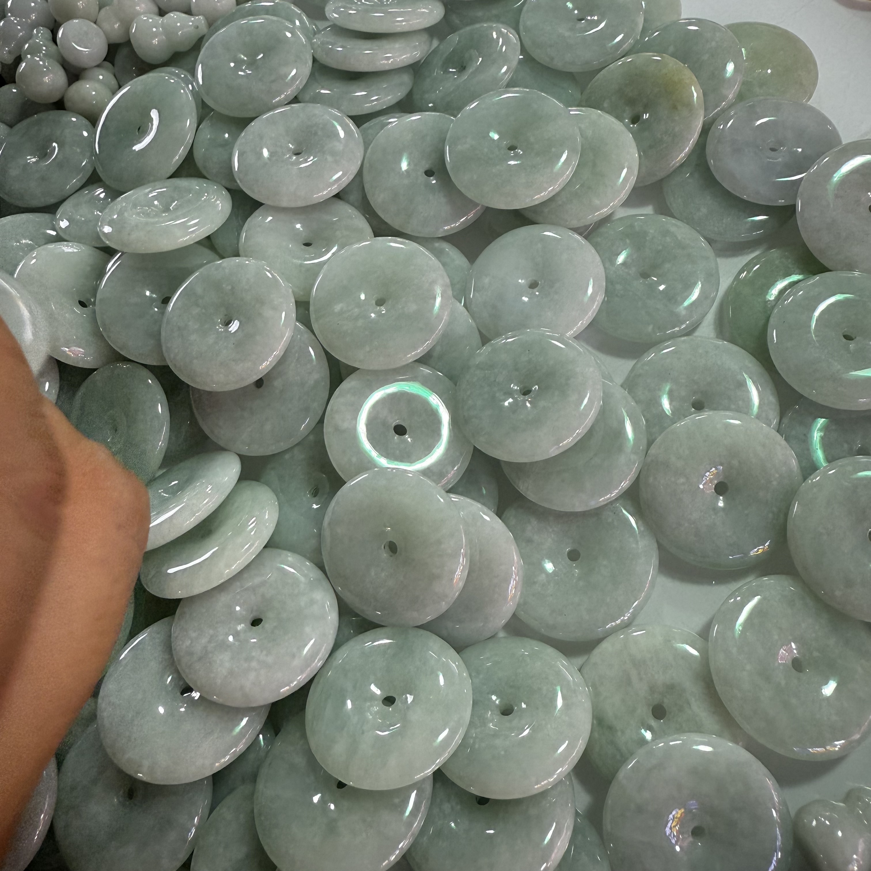 天然a货翡翠吊坠 d239—多样性发一件