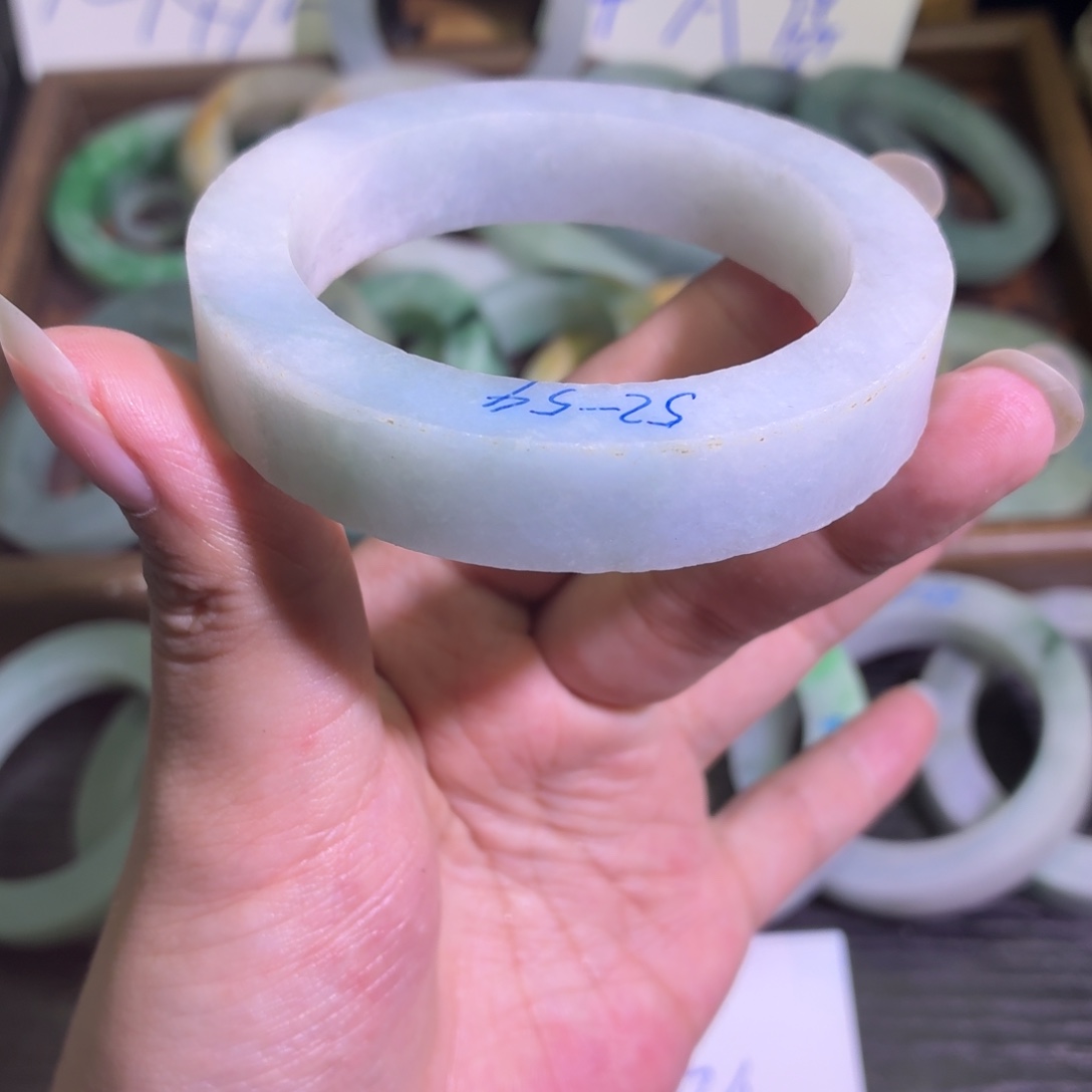 定制翡翠未镶嵌翡翠A货手镯毛胚定制