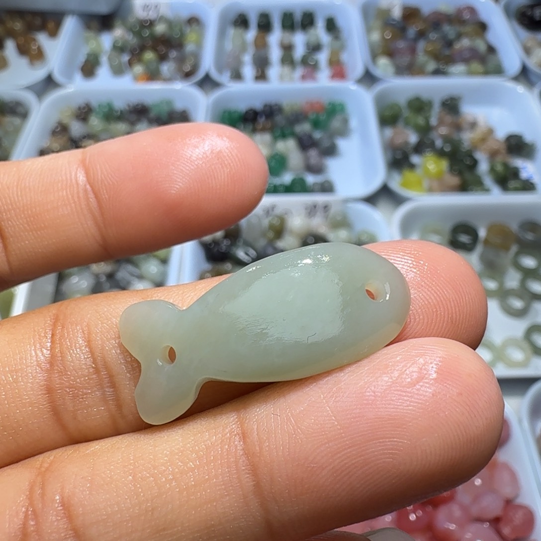 和田玉未镶嵌珠宝奇石