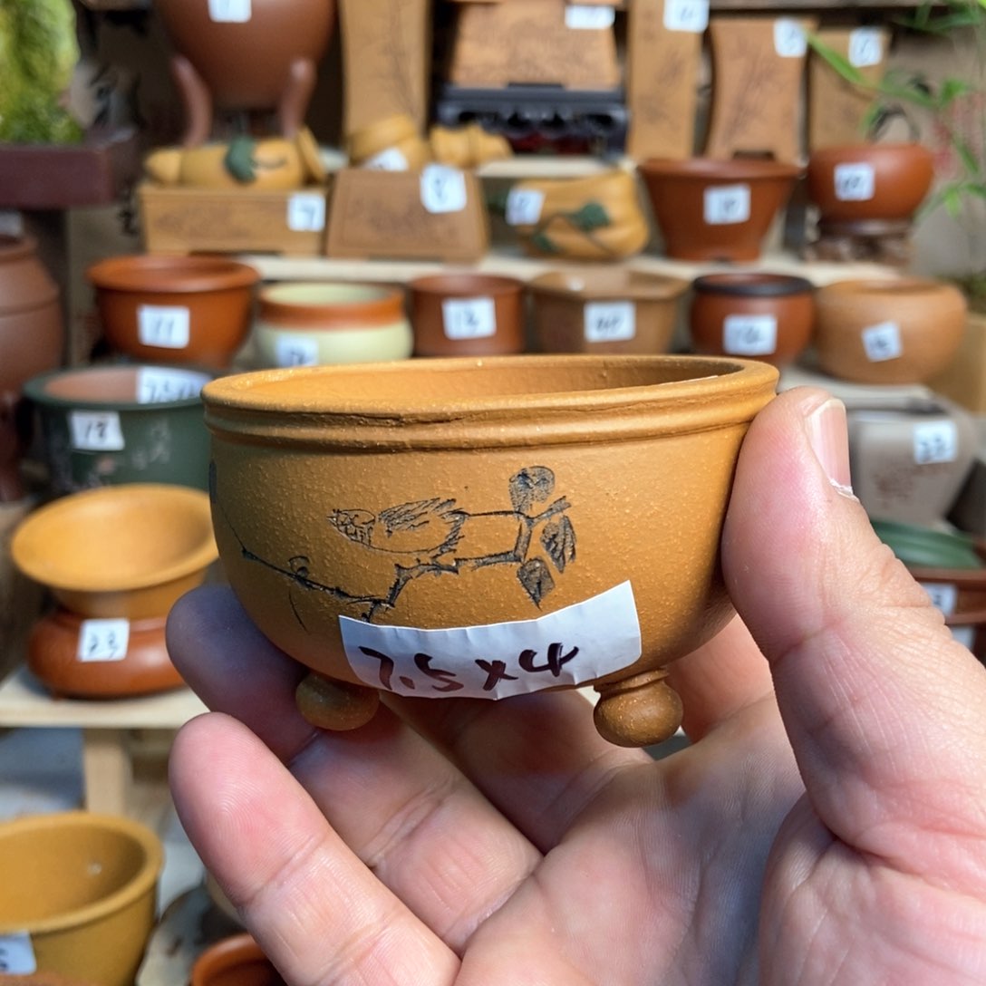 紫砂花盆内口经尺寸7.5×4