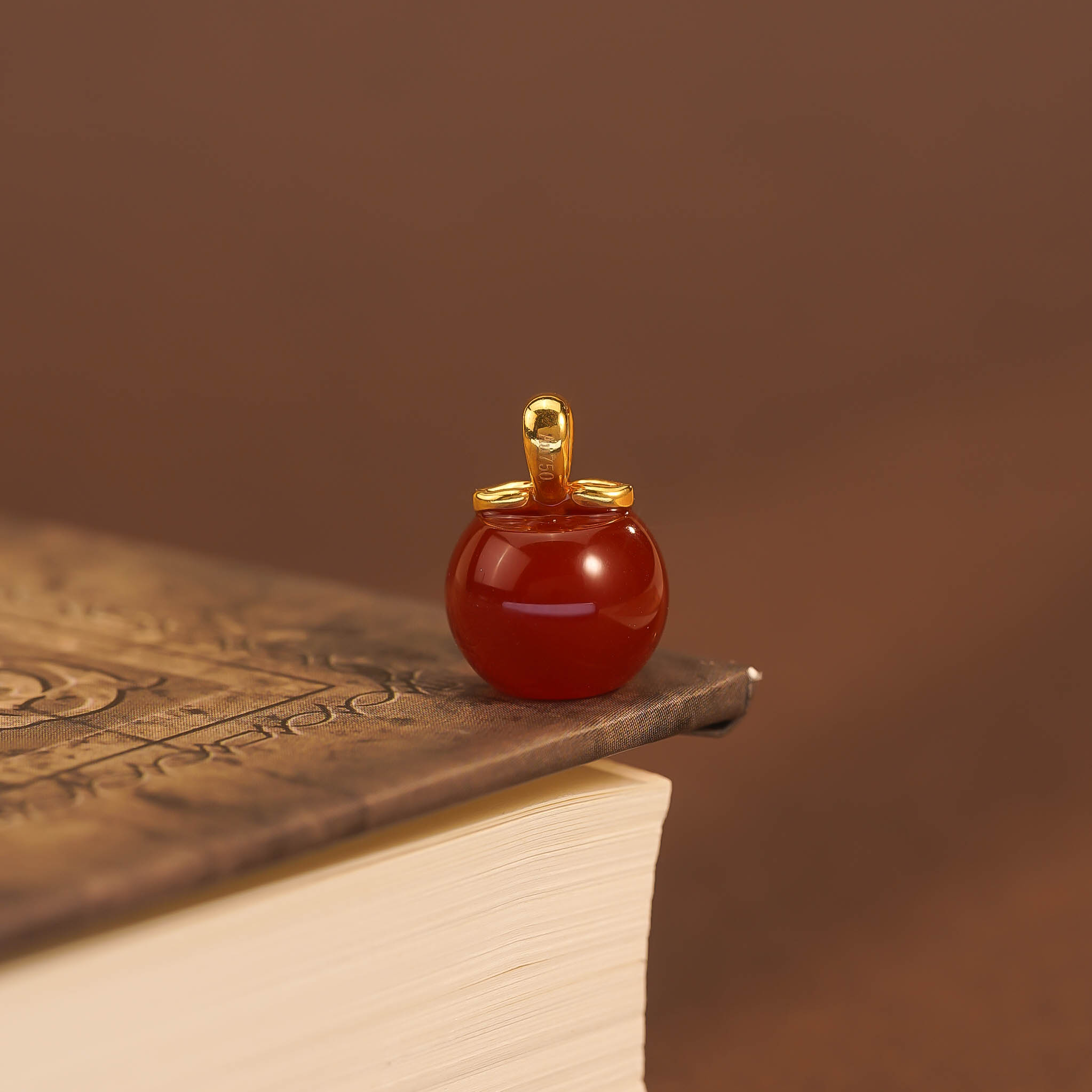 【媛媛】18k金红玛瑙小苹果(不含链)约卡10mm【QL06436】