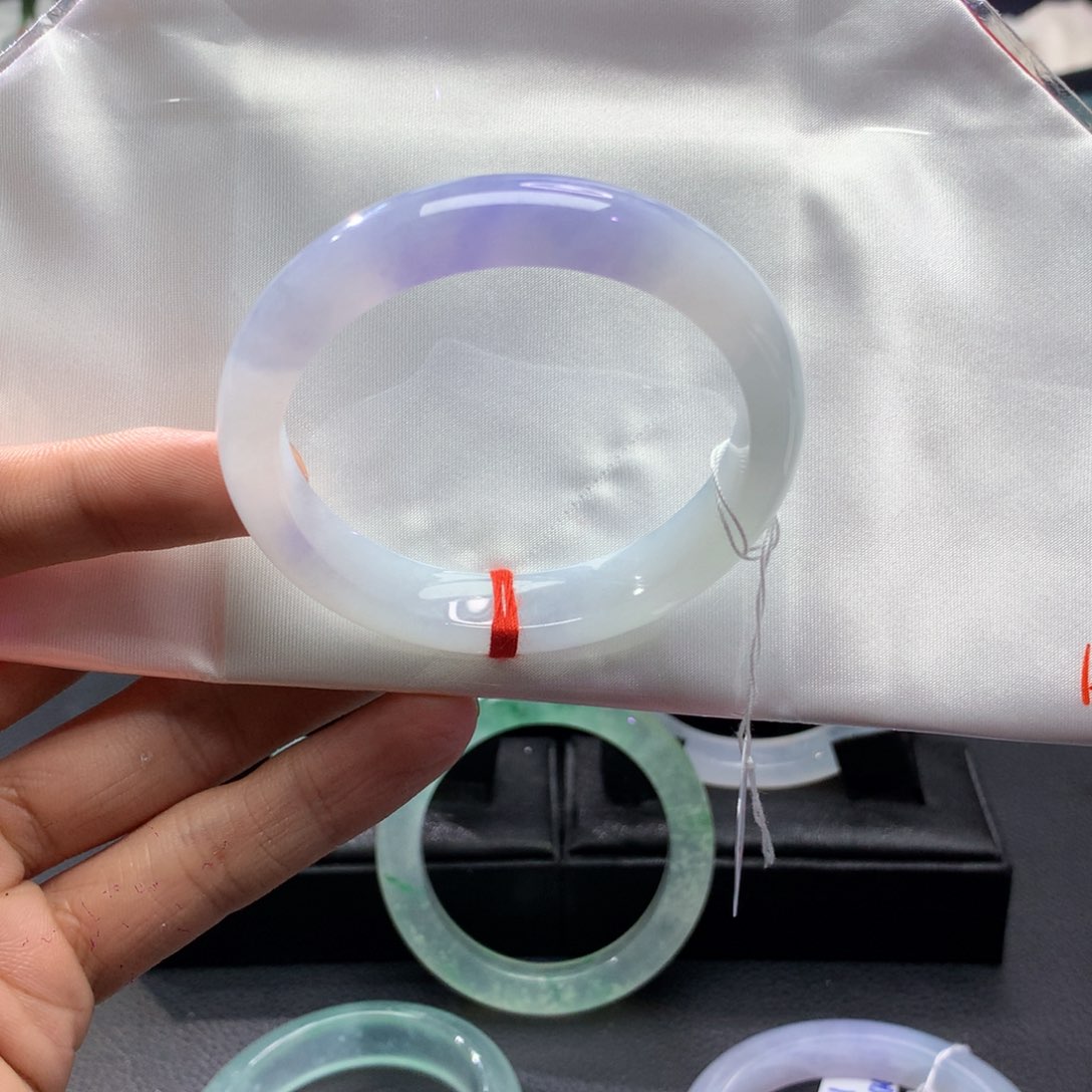 翡翠未镶嵌手镯正圈56圈