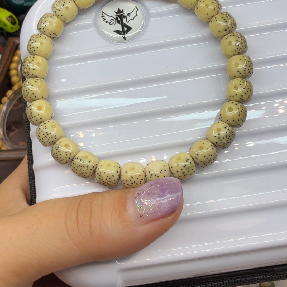 星月菩提吊坠，一物一图8×7石玉瓷白6号链接