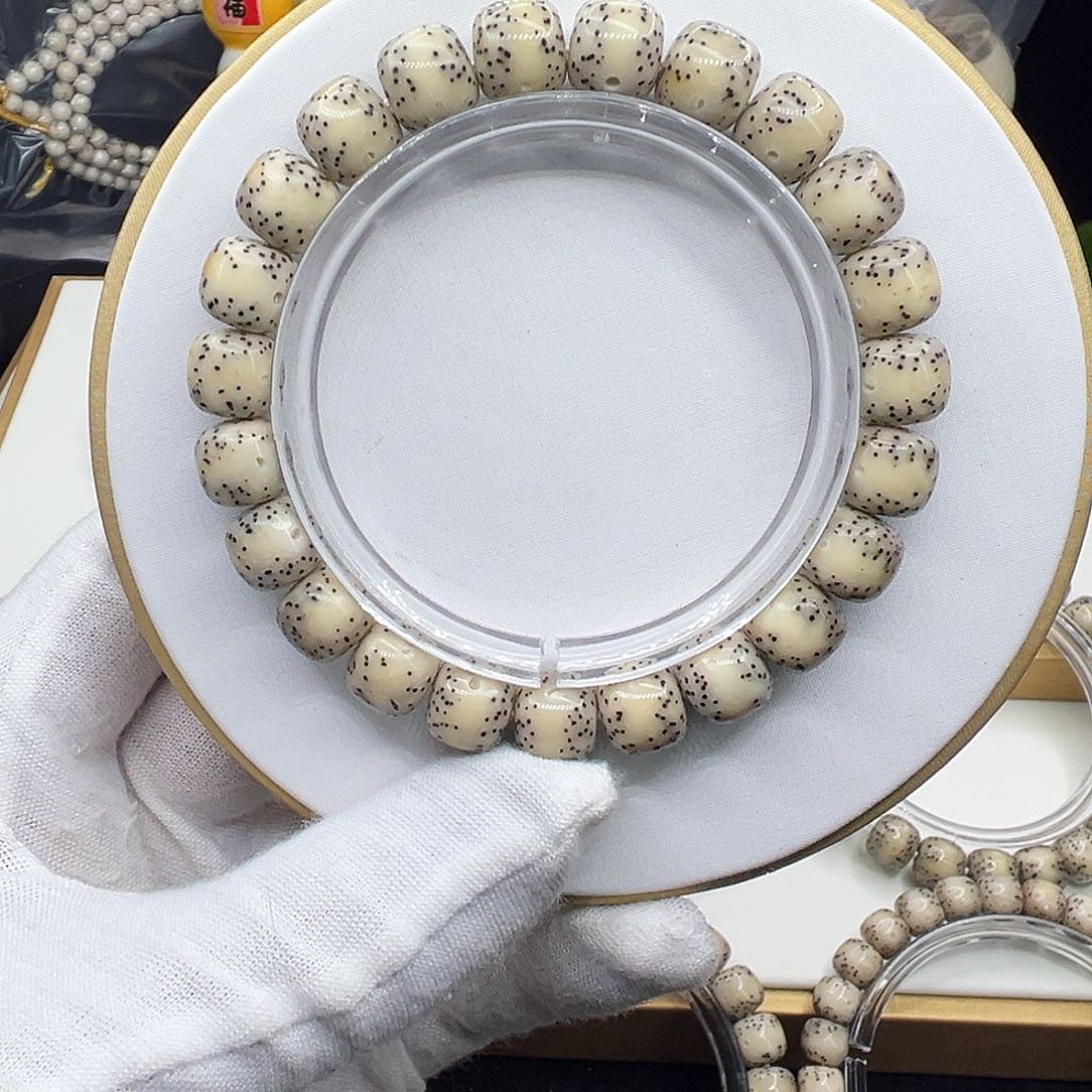 手串星月菩提骨瓷白9.5✖️8.5通体月朗星稀