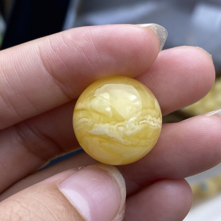 蜜蜡圆珠梦十八妖花溶洞