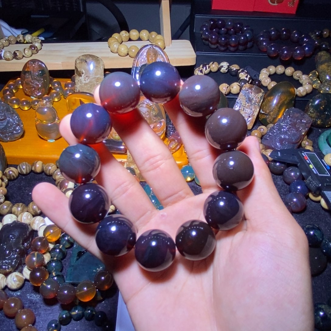 未镶嵌琥珀珠宝奇石温*杭