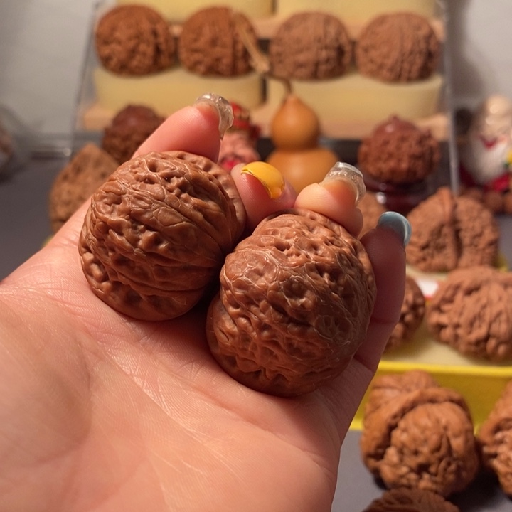 文玩核桃吊坠38铁锤妹妹福利