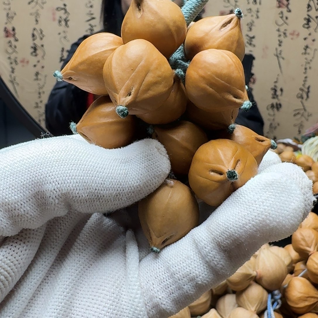 橄榄核手串水晶核